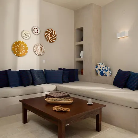 Askianos Luxury - An Oasis Of Harmony & Elegance